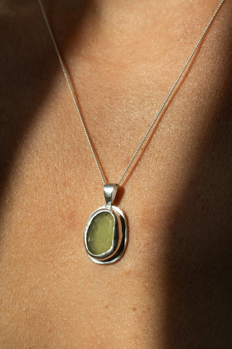 Green Halo Necklace