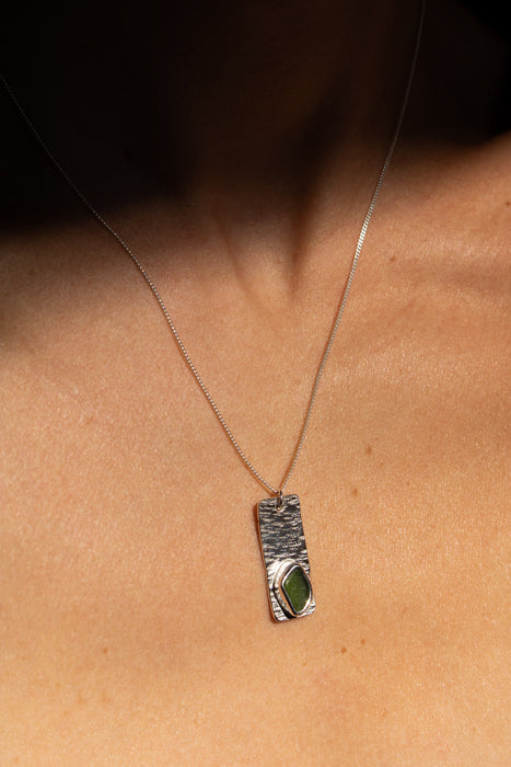 Green Pendant Necklace  image 2